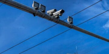 Amenzile rutiere ajung prin poștă la șoferi. Dacă nu sunt achitate la termen, intervine executorul judecătoresc!