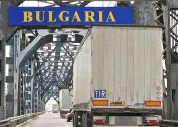 Țara care schimbă macazul! Taxe mai mari atât la intrare cât și de drum!