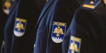 Grup infracțional organizat la Biroul Vamal. Inspectori și comisionari trimiși în judecată pentru luare de mită!