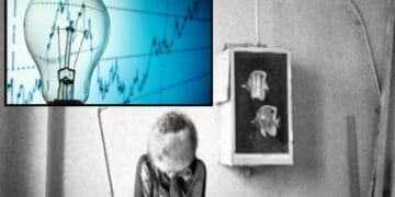 Revenire în forță în perioada comunistă. Ce se întâmplă cu tarifele la energia electrică