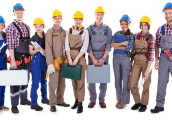 Cele mai mari și cele mai mici salarii în funcție de domeniul de activitate. S-a făcut și un top al județelor cu cele mai mari câștiguri salariale!