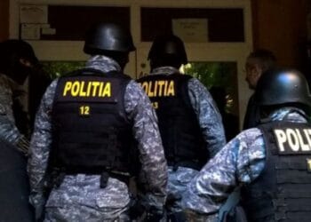 Prejudiciu de aproape 18.000.000 dolari! Peste 60 de percheziții domiciliare efectuate în toată țara!