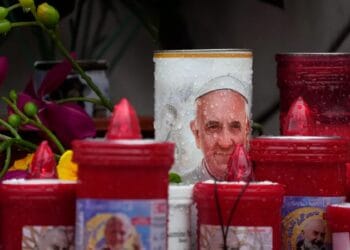 Profeția apocaliptică care zguduie Vaticanul și întreaga omenire. Are peste 900 de ani și a fost scoasă la Lumină, datorită stării de sănătate a papei