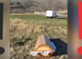 Scene de groază. Un sicriu cu mortul în el a fost abandonat pe marginea drumului. Preotul a refuzat să facă înmormântarea