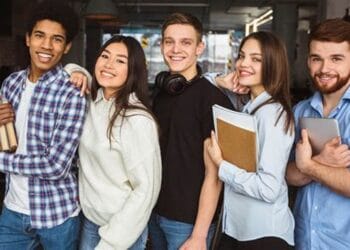 Chiria studenților poate fi decontată! În cadrul programului StudentInvest, vor fi eligibile și alte cheltuieli