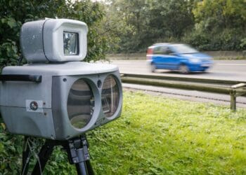 E OFICIAL. Iată harta unde se montează 400 de radare fixe pe drumurile din România
