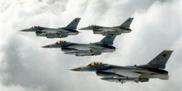 Armata română se înarmează. Primește GRATIS aproape 20 de avioane militare