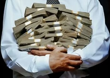 Vești bune pentru toți românii care au de luat bani de la Stat, înainte de Paște. Mare anunț a fost făcut