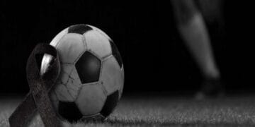 Vestea îndoliată a zilei. Un fotbalist celebru a murit într-un accident înfiorător