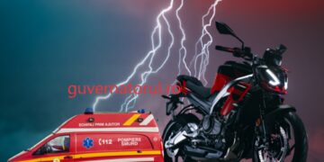 Incident total neobișnuit. Un motociclist a fost lovit de fulger în mers pe șosea