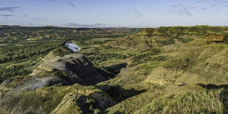 Un întreg CONTINENT este afectat de scufundarea unei plăci tectonice!
