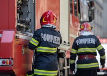 Tragedie într-o familie, în prima zi de Paște. Mama și fetița prinse într-o explozie în propria casă!