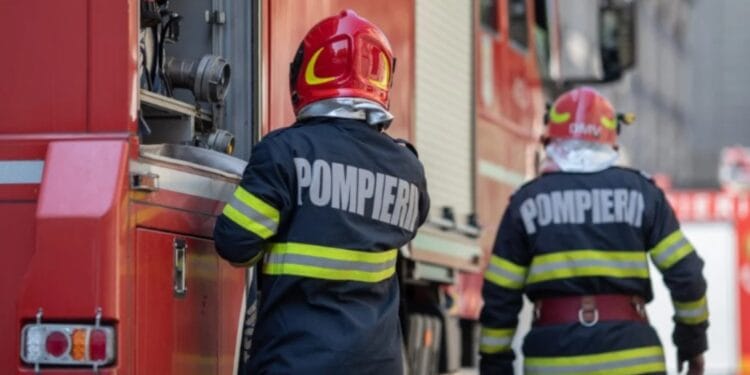 Tragedie într-o familie, în prima zi de Paște. Mama și fetița prinse într-o explozie în propria casă!