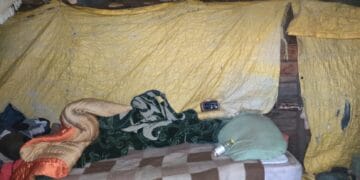 Alt caz de sclavie a fost depistat de oamenii legii! Victimele obligate să muncească, prin violență! VIDEO