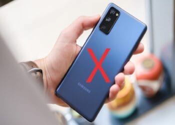 Aici îi e sfârșitul acestui model Samsung. Noul update îl trage pe dreapta la sertar