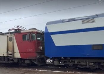 Șase persoane au ajuns în spital după un grav accident feroviar! O eroare umană ar fi stat la baza producerii acestuia!