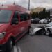 Accident grav între un microbuz și un autoturism. 10 copii și 3 adulți băgați în spital