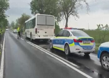 Tragedie pe șosele. Accident grav între un autocar și un TIR. A fost activat Planul Roșu de Intervenție
