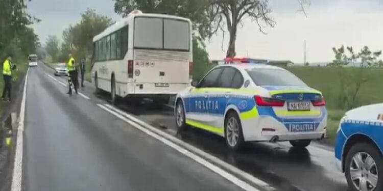Tragedie pe șosele. Accident grav între un autocar și un TIR. A fost activat Planul Roșu de Intervenție