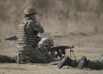 Armata reintrodusă din 2026! E obligatoriu! Ministrul a declarat că această măsură ar fi necesară pentru îndeplinirea angajamentelor NATO!