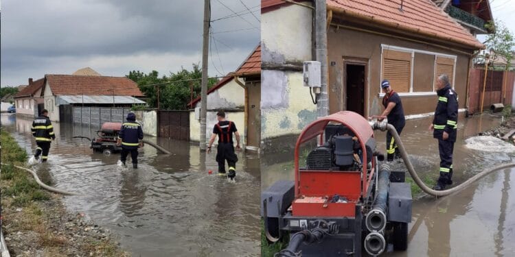 Localități sub ape. Case, curți, beciuri inundate. Trafic blocat din cauza inundațiilor!