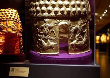 S-au aflat amănunte despre hoții coifului de la Coțofenești! Un român a pus la cale furtul! Comanda s-a dat din pușcărie!