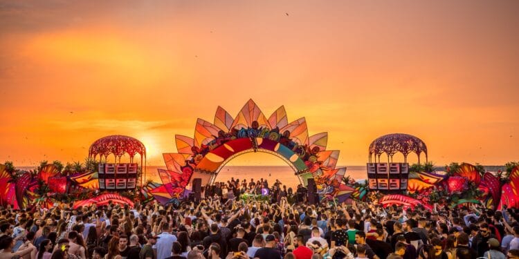 Se caută sute de tineri pentru cel mai tare festival! Aceștia trebuie să aibă peste 16 ani. Dacă ești interesat, grăbește-te!