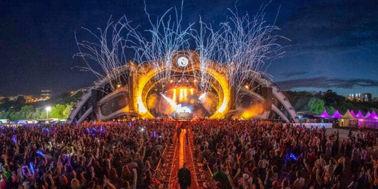 Cei mai mari artiști din lume, vin la București! Festivalul techno se va desfășura pe Arena Națională!