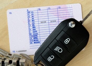 A fost promulgată o lege care reduce perioada de suspendare a permisului. Iată ce condiții trebuie să îndeplinești!