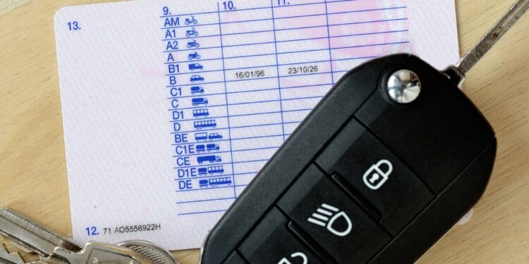 A fost promulgată o lege care reduce perioada de suspendare a permisului. Iată ce condiții trebuie să îndeplinești!