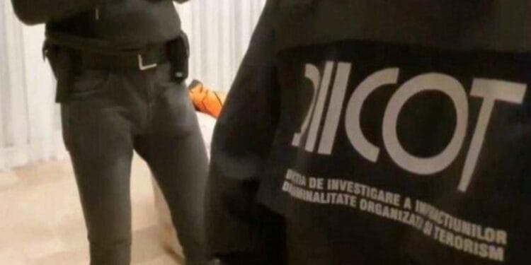 Bărbat prins cu 5 kilograme de droguri de risc! Marfa era transportată tot cu firmele de curierat!