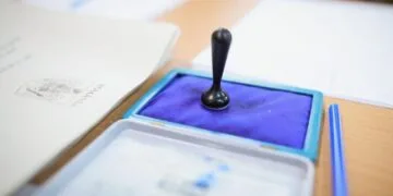 Ce trebuie să știi. Cum votezi în țară și străinătate. Ce înseamnă listele suplimentare și cum te găsești pe ele?