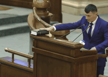 Senatorul demisionar POT cu 10 clase a ajuns la un alt partid! Iată cine și-l asumă!