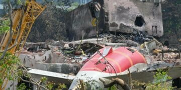 Accident aviatic! Cel puțin 250 de peroane decedate! Anchetatorii merg pe mai multe scenarii în acest caz