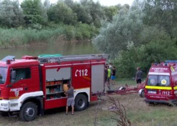 Un copil a murit înecat, după ce a intrat într-un râu să se scalde. S-a încercat resuscitarea, însă fără rezultat!