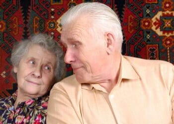 Bătrânețea sună foarte bine pentru milioane de români! Iată ce categorie de pensionari vor avea mai mulți bani în conturi!