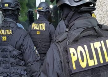 România a intrat sub codul portocaliu de PERCHEZIȚII. Orașele din țară răscolite de mascați, în multe dosare, mai ales de extremism și infracțiuni economico-financiare