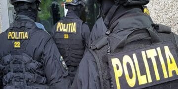 România a intrat sub codul portocaliu de PERCHEZIȚII. Orașele din țară răscolite de mascați, în multe dosare, mai ales de extremism și infracțiuni economico-financiare