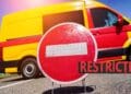 ATENȚIE șoferi. Restricții dure în trafic pe un drum unde poți „zbura” cu mașina și rămâi cu permis