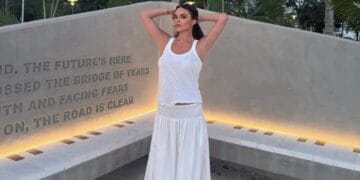 Fiica unui politician din România ajunsă la Consulatul din New York, după o lună de muncă, rechemată în țară și scoasă din MAE