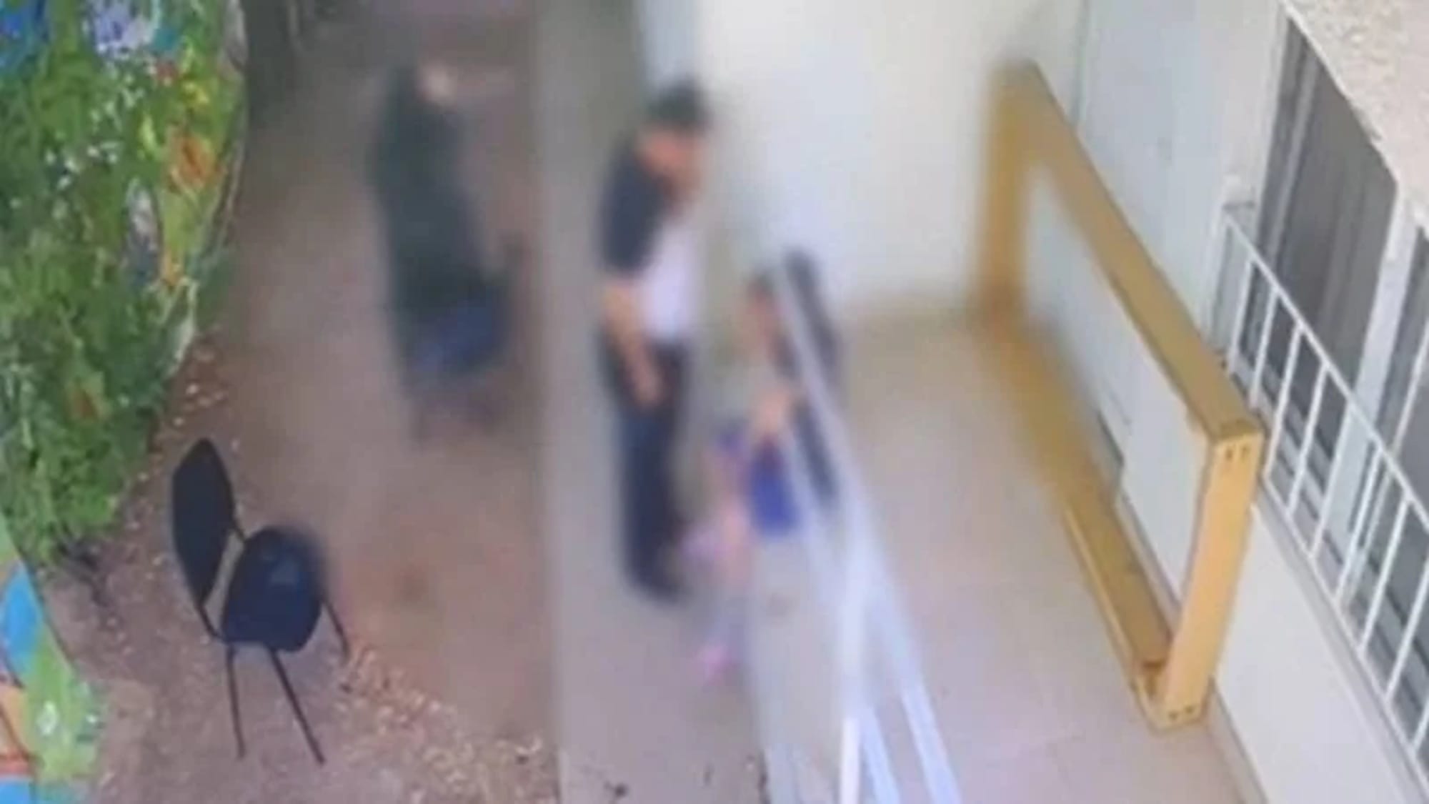 Minoră instituționalizată agresată sexual de agentul de pază de la centru. Bărbatul a fost reținut!