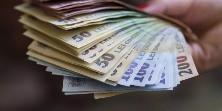 Guvernul va analiza toate cele peste 200 de sporuri care sunt acordate în prezent în sistemul bugetar. Sporul pentru condiții vătămătoare a fost tăiat