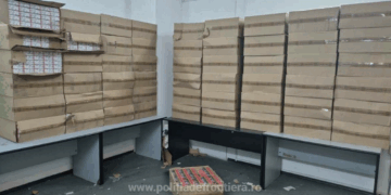 Captură de aproape 200.000 de euro făcută de Poliția de Frontieră! Un tir plin cu marfă de contrabandă, a picat în mâna oamenilor legii! 