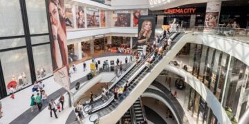 Centru comercial de proporţii într-un cartier rezidențial! Grupul imobiliar are legături cu familia regală britanică