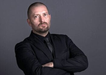 Cheloo, a făcut-o iar ”de oaie”. A ”fluierat” în biserică și a fost auzit de oamenii legii!