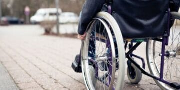 S-a prefăcut că are dizabilități și a luat mulți, mulți bani, ani de zile! Poliția a intrat pe fir și a descoperit ce făcea bărbatul!