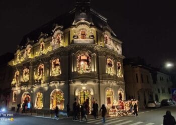 LIBERTE la Mița Biciclista! Un gest simbolic cu ecou global! Clădirea emblemă a Capitalei redevine vizibilă, tangibilă, aproape de oameni!