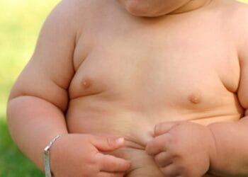 Obezitatea la copii a atins cote maxime. Specialiștii trasează anumite obiective pentru a ajuta persoanele cu probleme de greutate!