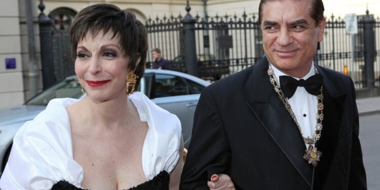 Paul de România scapă de fiecare dată! Acesta a fost condamnat în România la trei ani și patru luni de închisoare în dosarul „Ferma Băneasa”!