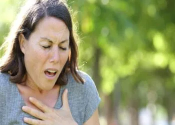 SĂNĂTATE cu SENS. Respirație întreruptă. Care sunt semnale care te fac să simți pe românește că ți se oprește respirația!